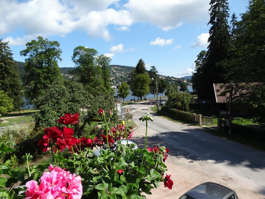 Hotel Restaurant L Echo Du Lac Gerardmer Room photo