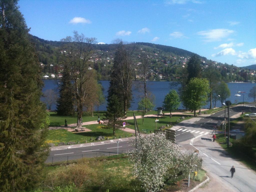 Hotel Restaurant L Echo Du Lac Gerardmer Room photo